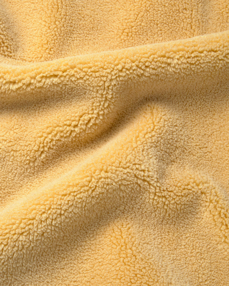 Chaleco borreguito amarillo Craig sostenible silueta - 3