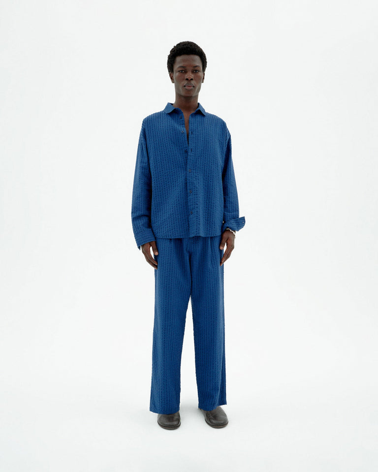 Pantalón azul seersucker Luc sostenible-2