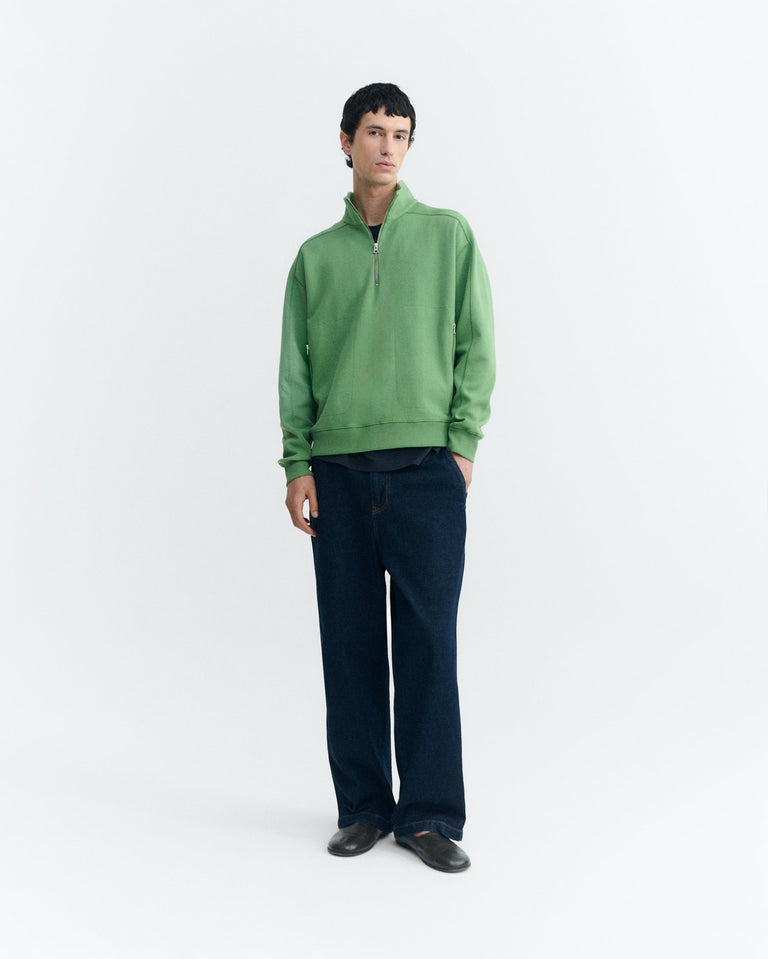Sudadera verde Pipo sostenible - 1