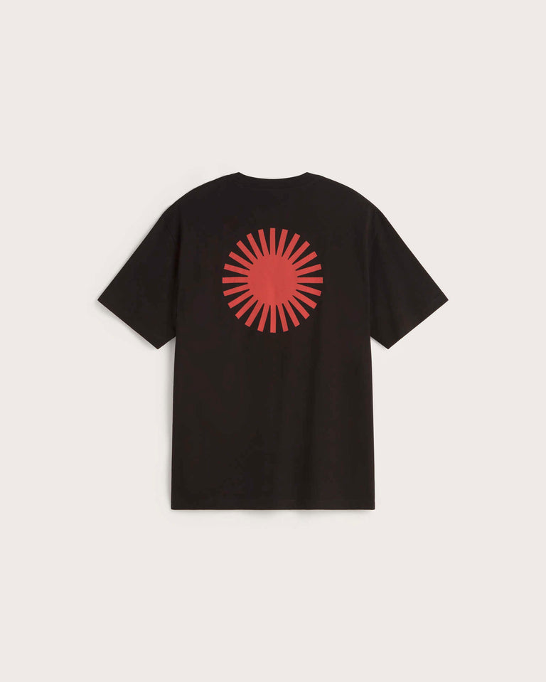 Camiseta negra sol espalda rojo Aaron sostenible silueta - 3