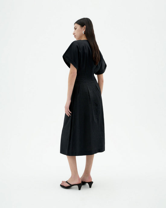 Vestido negro Laura sostenible-2
