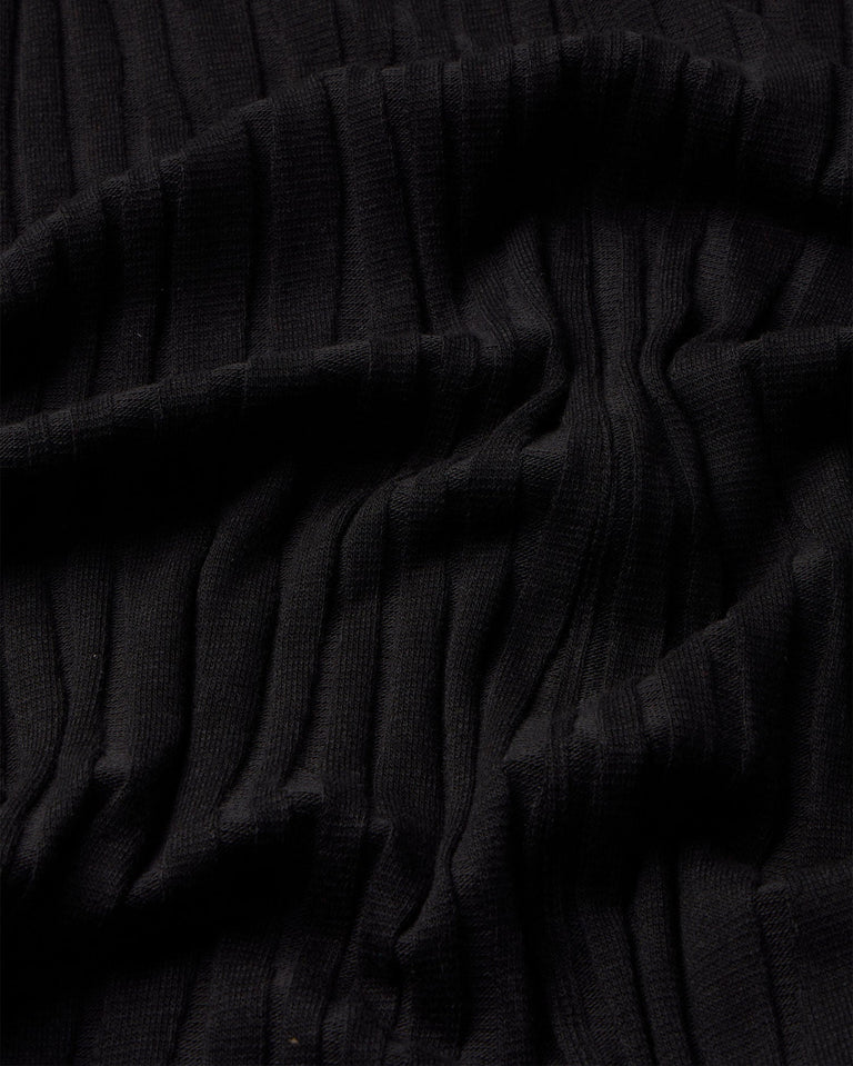 Vestido negro punto Sade sostenible-silueta-2