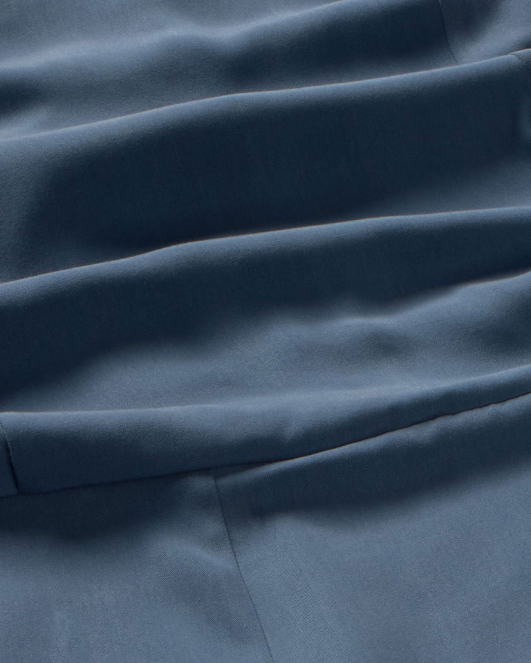 Mono relaxed azul Helga sostenible silueta - 2