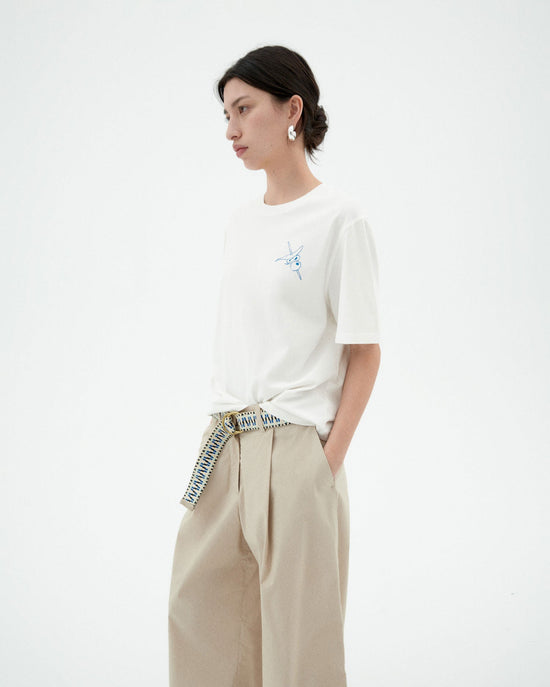 Camiseta blanca chiringuito Ida sostenible-1