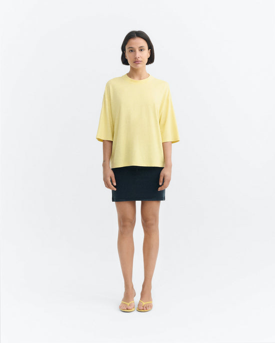 Camiseta oversize amarilla hemp Lena sostenible - 1