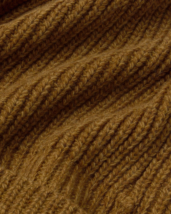 Gorro lana marrón Ruby sostenible silueta - 2